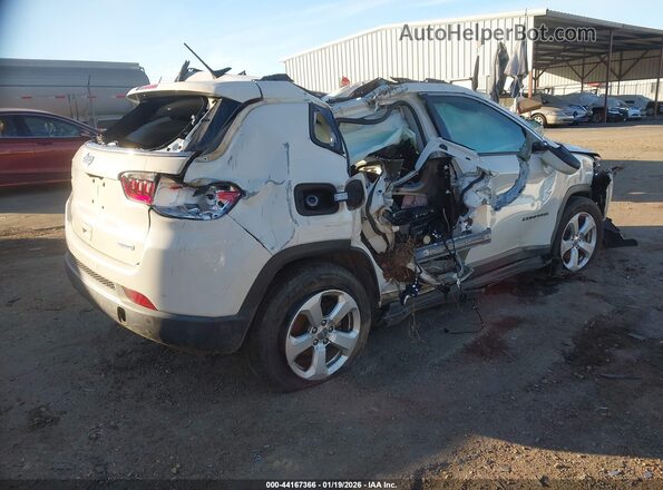 3C4NJCBB8JT267765 2018 JEEP COMPASS Белый Задняя правая четверть