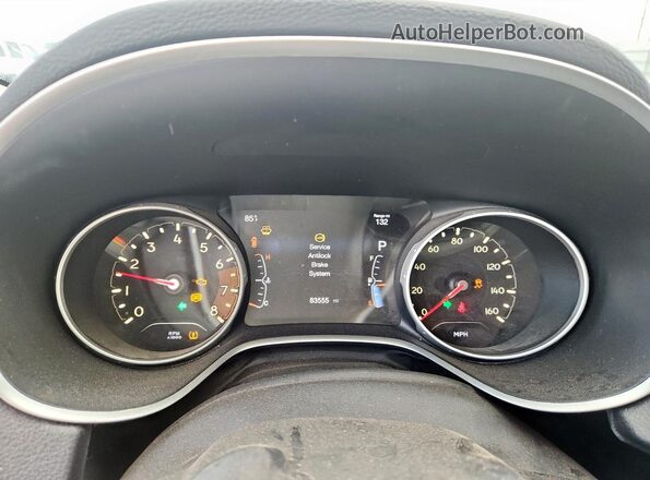 3C4NJCBBXJT408559 2018 JEEP COMPASS Серый Вид щитка приборов