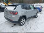 2019 Jeep Compass Latitude 4x4 Silver vin: 3C4NJDBB0KT703287