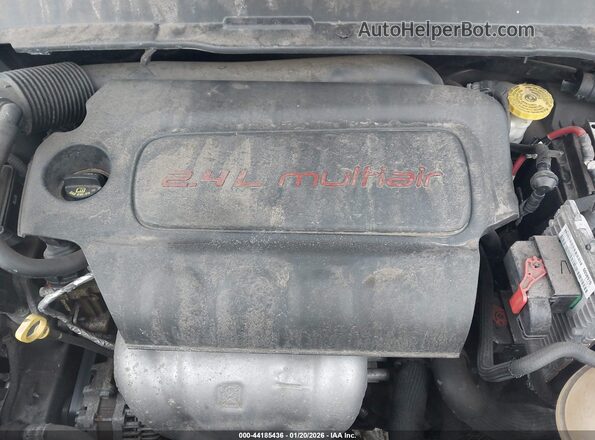 3C4NJDBB0KT703287 2019 JEEP COMPASS Silver Widok z tyłu