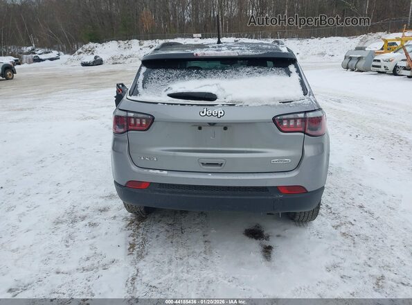 3C4NJDBB0KT703287 2019 JEEP COMPASS Silver 