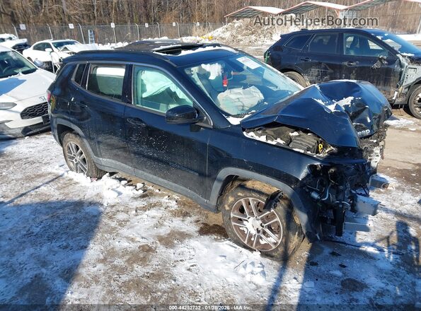 3C4NJDBB5HT660526 2017 JEEP NEW COMPASS Black Przód prawy