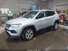 2024 Jeep Compass Latitude 4x4 Silver vin: 3C4NJDBN8RT113889