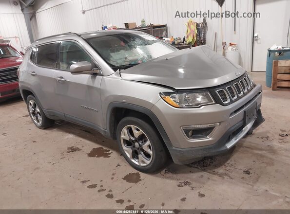3C4NJDCB8MT590920 2021 JEEP COMPASS Silver Delantero derecho