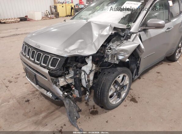 3C4NJDCB8MT590920 2021 JEEP COMPASS Silver Vista frontal