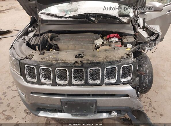 3C4NJDCB8MT590920 2021 JEEP COMPASS Silver Vista trasera
