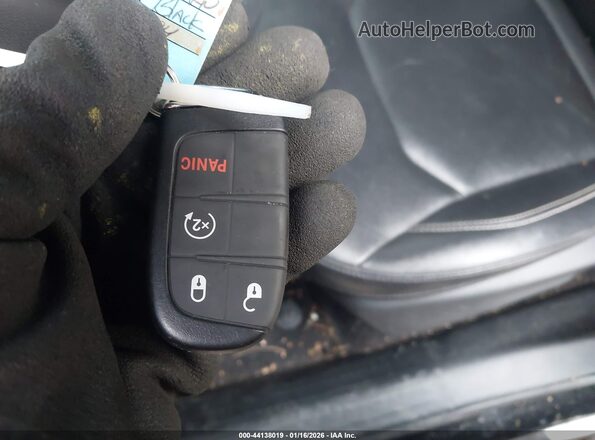 3C4NJDCN0RT105364 2024 JEEP COMPASS Black Widok deski rozdzielczej