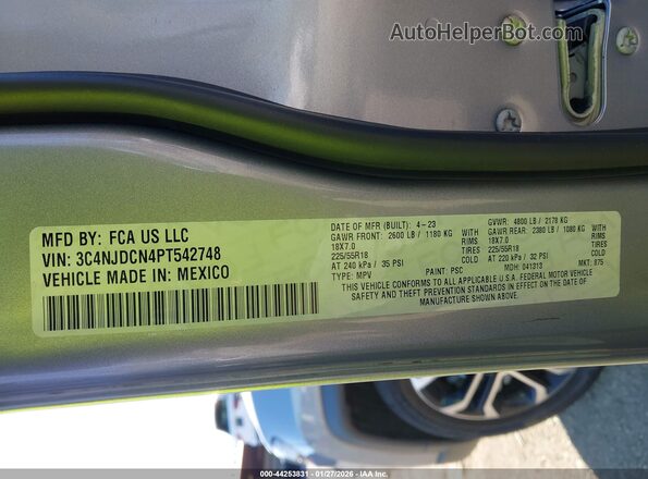 3C4NJDCN4PT542748 2023 JEEP COMPASS Silver Вид підкапотного простору