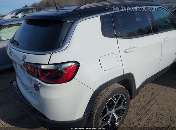 3C4NJDCN4RT166975 2024 JEEP COMPASS Белый Задняя правая четверть