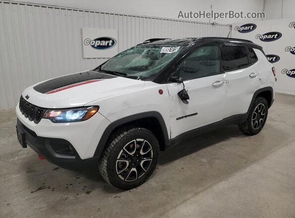 3C4NJDDN5RT144661 2024 JEEP COMPASS Белый 
