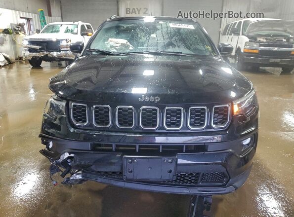 3C4NJDFNXRT155412 2024 JEEP COMPASS Black Widok z przodu