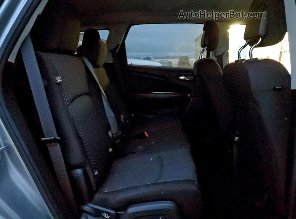 3C4PDCAB1LT273864 2020 DODGE JOURNEY Серебряный Вид задних сидений