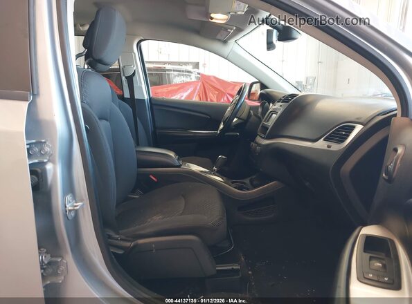 3C4PDCAB9JT535501 2018 DODGE JOURNEY Silver Widok wnętrza z przodu