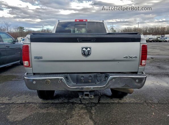 3C63R3ML1GG196133 2016 RAM 3500 Silver Widok wnętrza z przodu