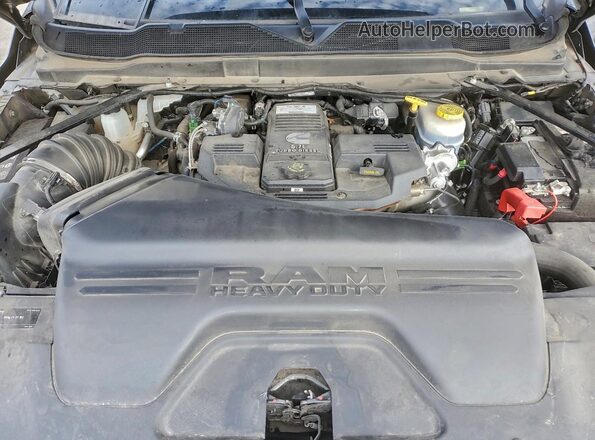 3C63R3ML7MG671523 2021 RAM 3500 Gray უკანა სალონის ხედი