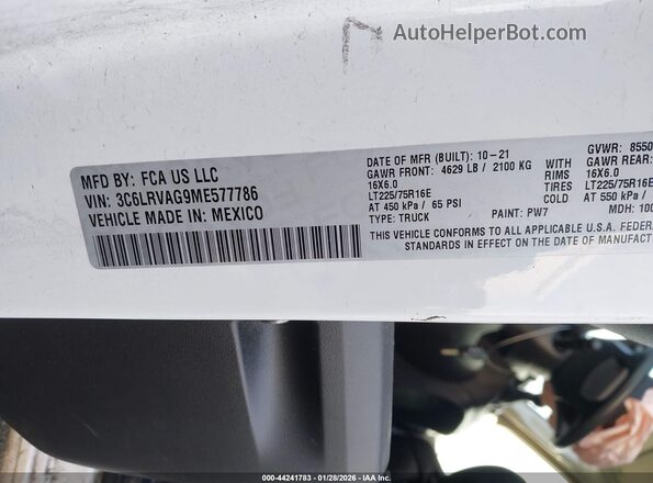 3C6LRVAG9ME577786 2021 RAM PROMASTER 1500 White Widok komory silnika