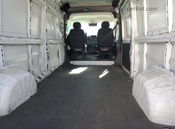 3C6LRVDG0RE125731 2024 RAM PROMASTER Белый Вид задних сидений