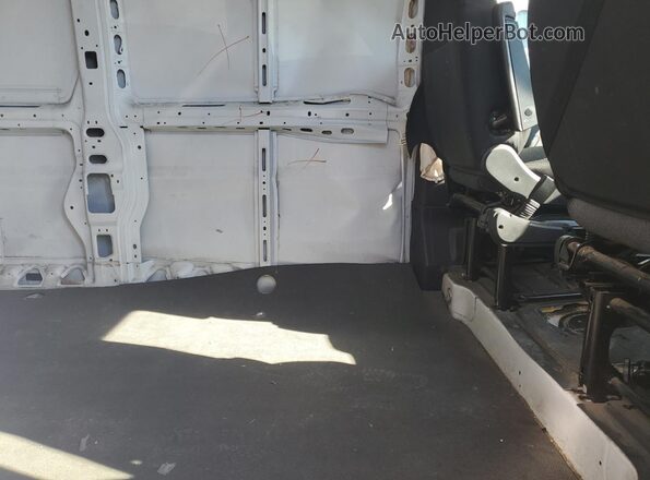 3C6LRVDG0RE125731 2024 RAM PROMASTER Белый Вид задней части салона