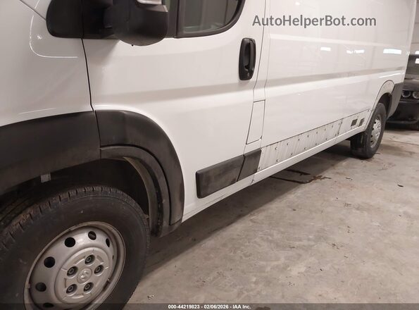 3C6LRVDG5PE601226 2023 RAM PROMASTER 2500 White უკანა სალონის ხედი
