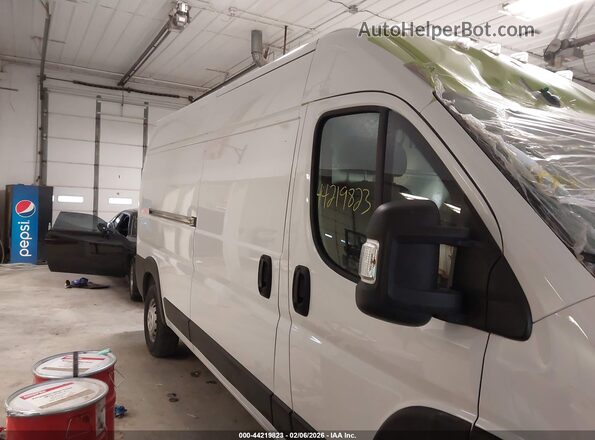 3C6LRVDG5PE601226 2023 RAM PROMASTER 2500 White 
