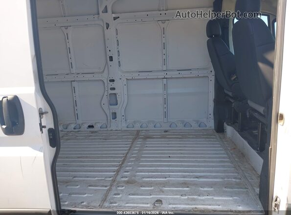 3C6MRVHG4SE548722 2025 RAM PROMASTER 3500 Белый Вид наклейки с VIN-кодом