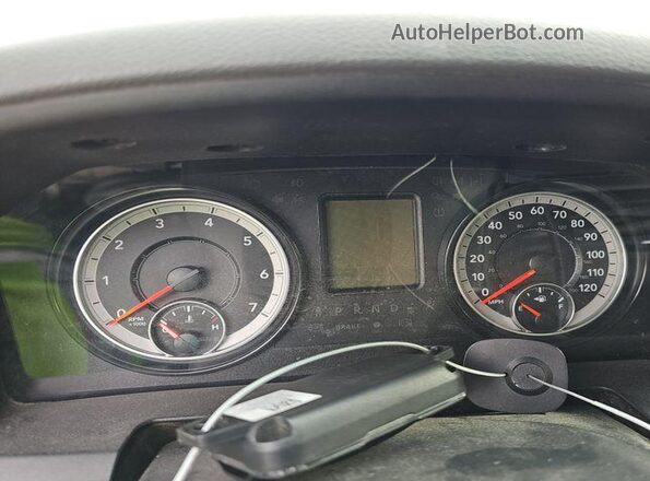 3C6TR5HTXJG244936 2018 RAM 2500  Вид щитка приборов
