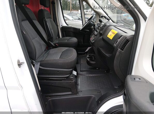 3C6TRVAG3LE131003 2020 RAM PROMASTER 1500 Белый Вид салона спереди