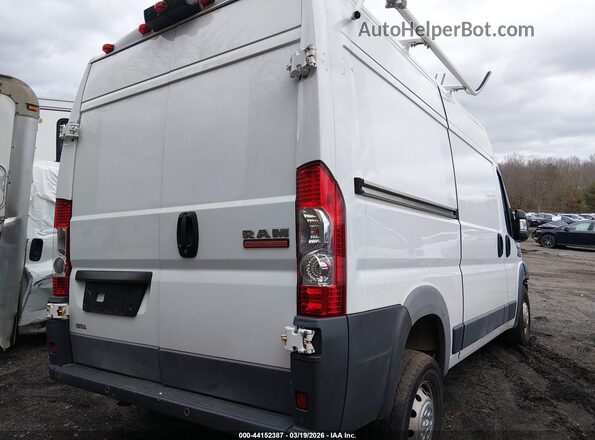3C6TRVCG3JE111960 2018 RAM PROMASTER 2500 Белый Задняя правая четверть