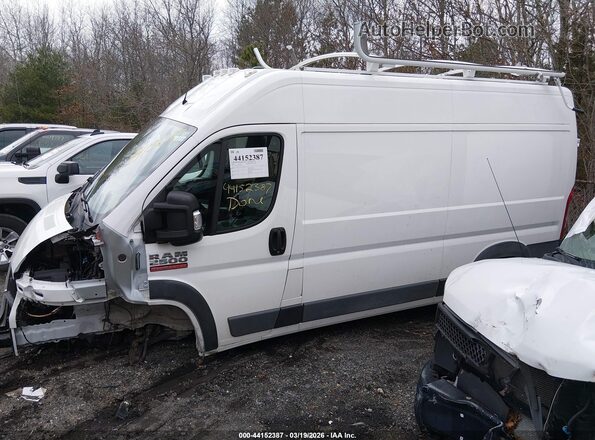 3C6TRVCG3JE111960 2018 RAM PROMASTER 2500 Белый Панорамный вид салона 360°