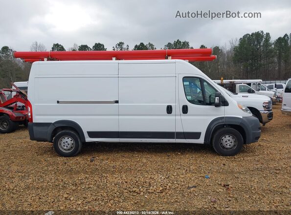 3C6TRVDG7JE147620 2018 RAM PROMASTER 2500 Белый Вид задней части салона
