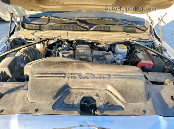 3C6UR5CL8RG117416 2024 RAM 2500 Белый Вид задней части салона