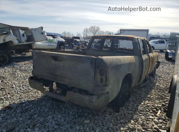 3C6UR5DJ2RG363987 2024 RAM 2500 Серый Задняя правая четверть
