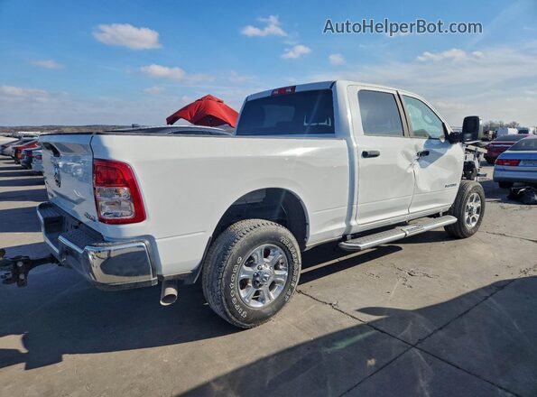 3C6UR5DL9RG156353 2024 RAM 2500 Белый Задняя правая четверть