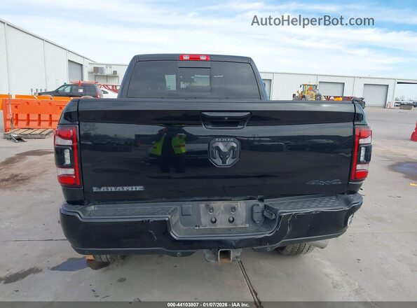 3C6UR5FL5NG313321 2022 RAM 2500 Черный 
