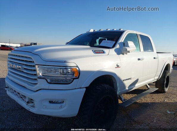 3C6UR5GL6LG275142 2020 RAM 2500 Белый Вид задней части салона