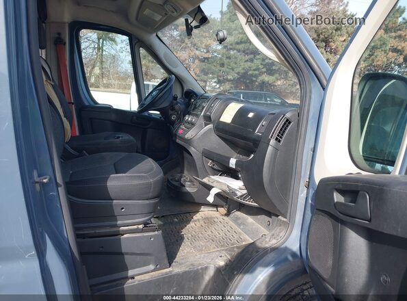 3C6URVJG4LE117809 2020 RAM PROMASTER 3500 Синий Вид салона спереди