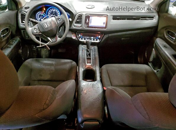 3CZRU6H50JM107203 2018 HONDA HR-V Черный Вид панели приборов