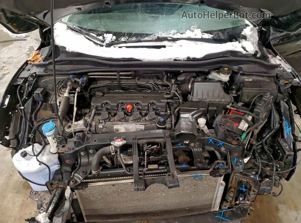3CZRU6H50JM107203 2018 HONDA HR-V Черный Вид задней части салона