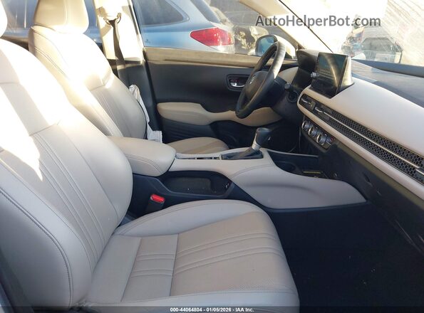 3CZRZ2H78PM700845 2023 HONDA HR-V White Widok wnętrza z przodu