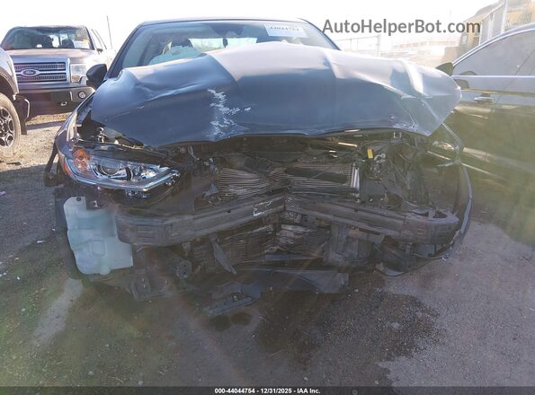 3FA6P0HD9LR111556 2020 FORD FUSION Серый Вид спереди