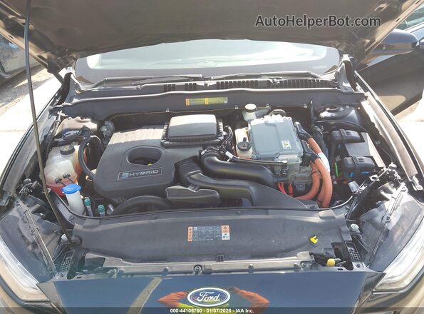3FA6P0LU2HR309121 2017 FORD FUSION HYBRID Черный Вид сзади