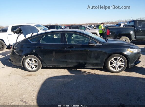 3FA6P0LU3JR243314 2018 FORD FUSION HYBRID Black Widok wnętrza z tyłu