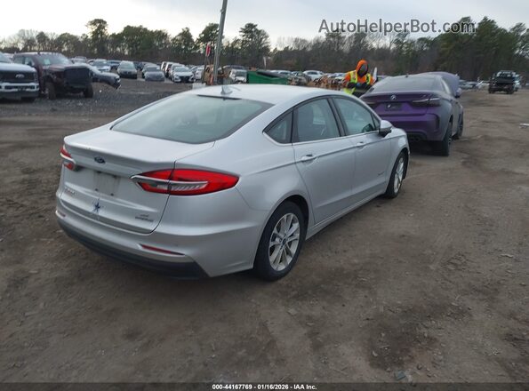 3FA6P0LUXKR101317 2019 FORD FUSION HYBRID Серебряный Задняя правая четверть