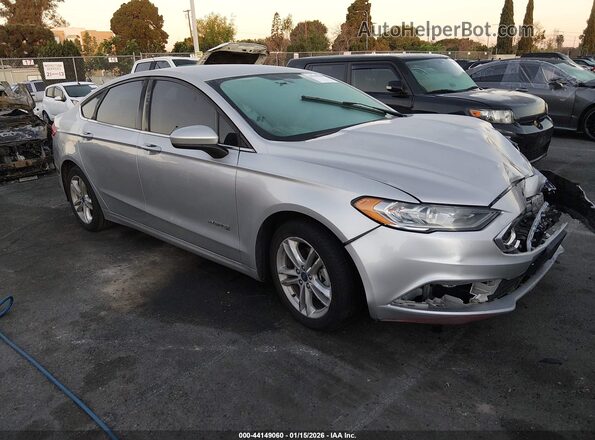 3FA6P0UU2JR279025 2018 FORD FUSION HYBRID Silver Przód prawy