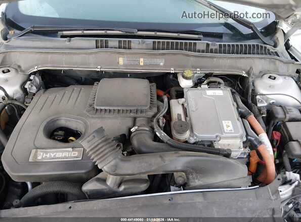 3FA6P0UU2JR279025 2018 FORD FUSION HYBRID Silver Widok z tyłu