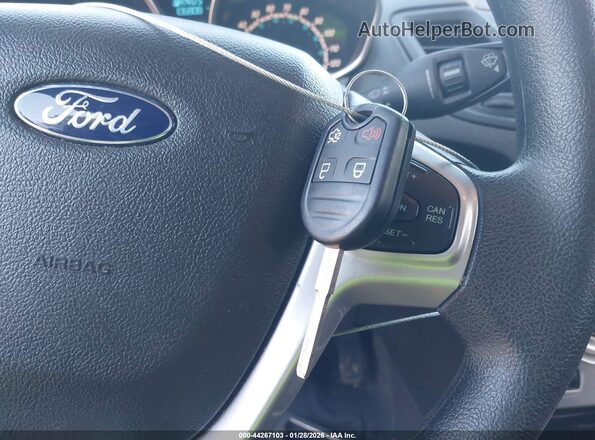 3FADP4BJ4KM121372 2019 FORD FIESTA Серебряный Вид панели приборов