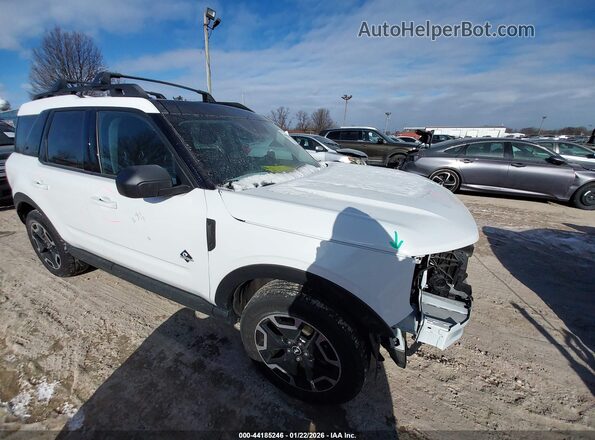 3FMCR9C61PRD69169 2023 FORD BRONCO SPORT Белый Передняя правая четверть