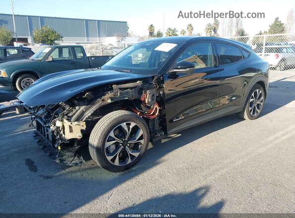 3FMTK1R43SMA14277 2025 FORD MUSTANG MACH-E Черный Передняя левая четверть