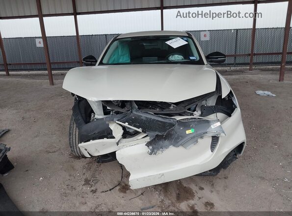 3FMTK1R45SMA55770 2025 FORD MUSTANG MACH-E Кремовый Вид задней части салона