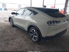 2025 Ford Mustang Mach-e Select Кремовый vin: 3FMTK1R45SMA55770